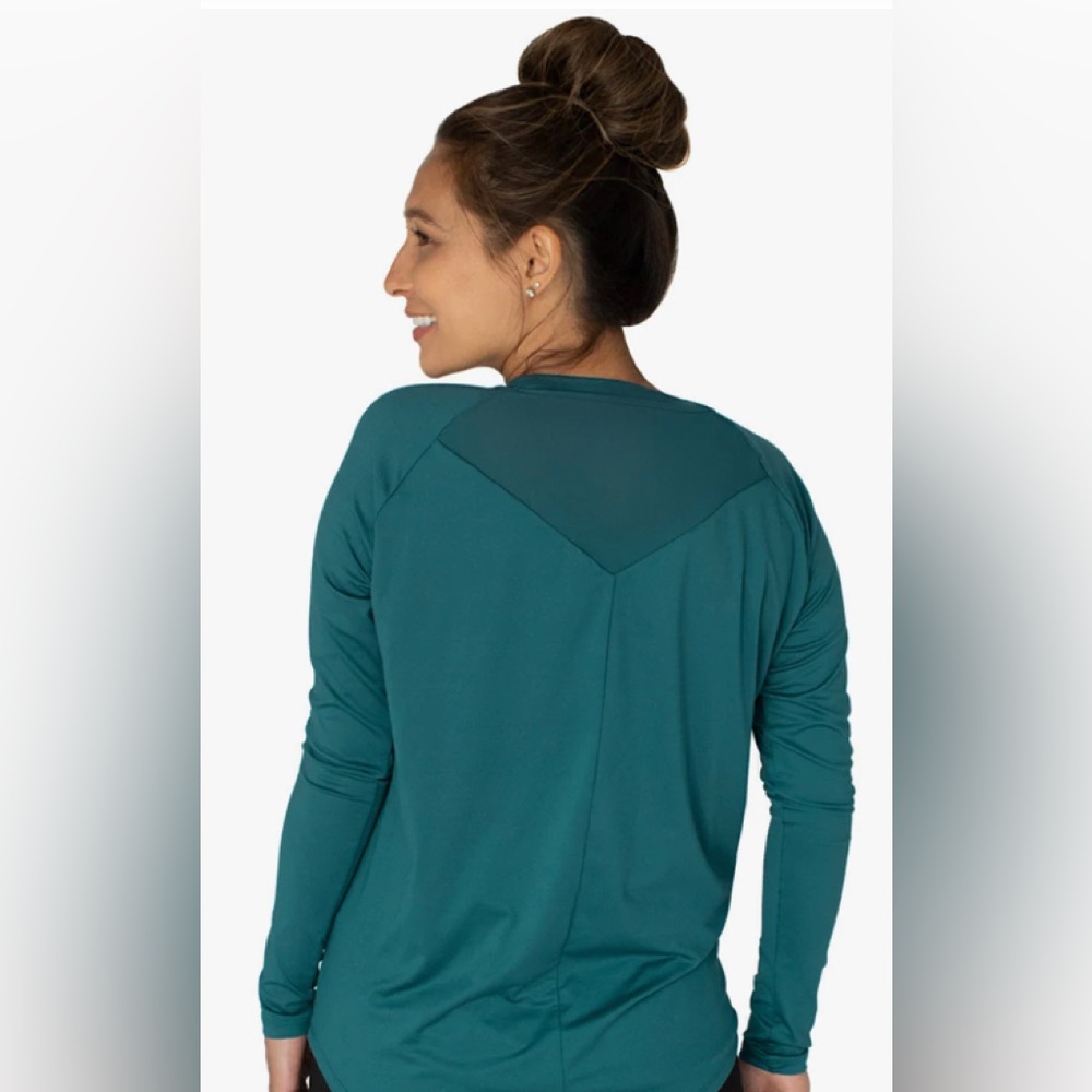 NWT | Kindred Bravely | Triangle Cut Out Nursing & Maternity Long Sleeve Shirts - Picture 5 of 7